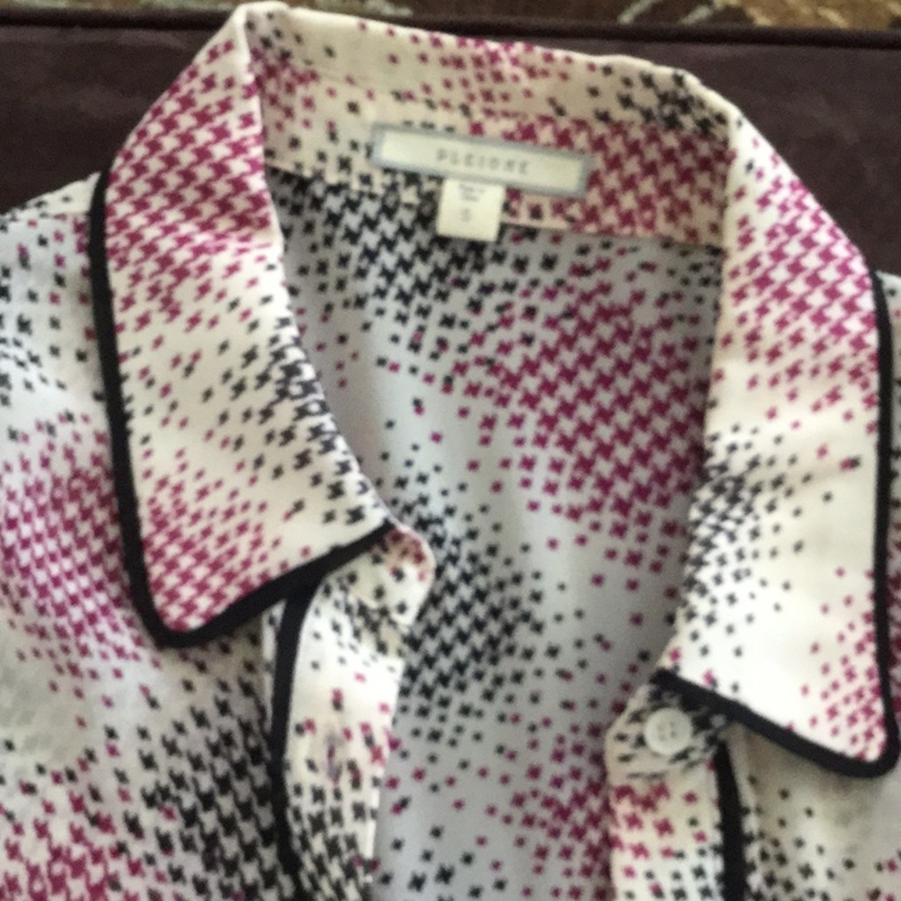 Button up shirt - Picture 3 of 6